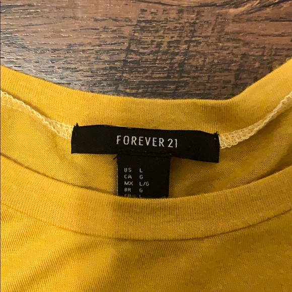 Yellow crop top - Picture 2 of 2